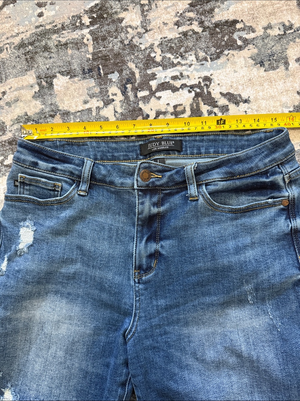 Judy Blue Medium Blue Distressed Frayed Hem Jean Shorts - Picture 4 of 9